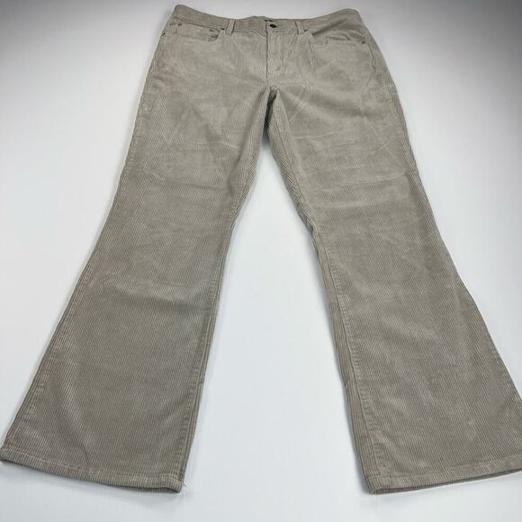 Lauren Jeans Co. High Rise Wide Wale Classic BootCut Corduroy Jeans Tan Size 14 - Picture 4 of 13